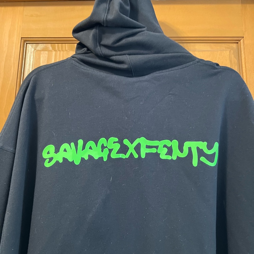 Savage X Fenty Black hoodie bathrobe with neon green Accent - Picture 2 of 5